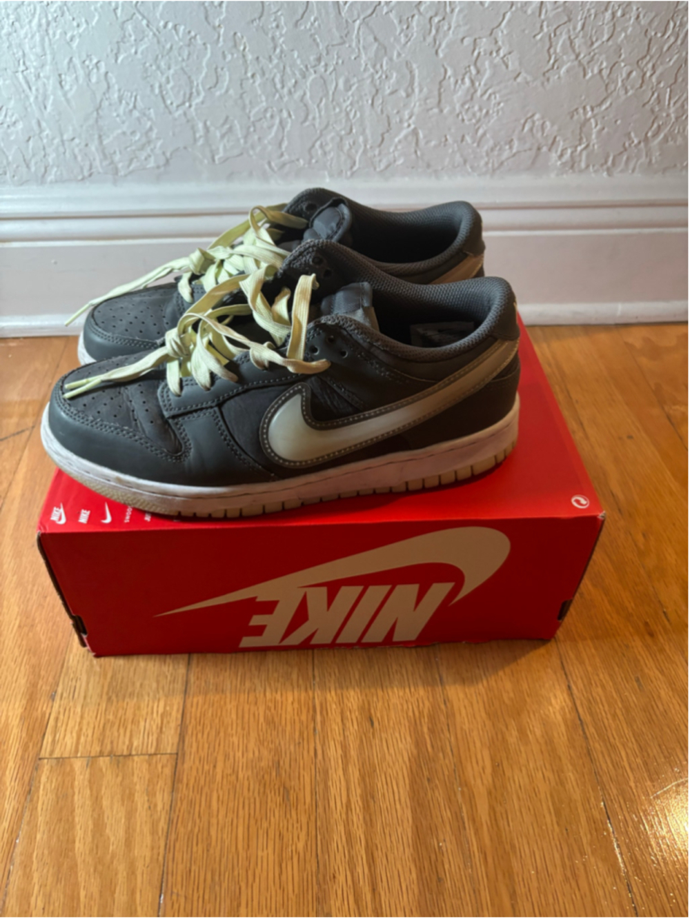 ✨ Nike Dunk Low “Glow in the Dark” (GS) | Iron Grey/Lime Ice, youth size 6